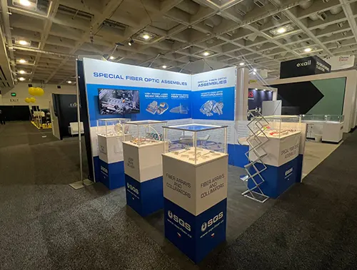 Triumfo 10x10 trade show booth size diagram showing 100 square feet floor plan