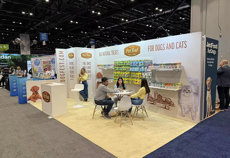 Trade Show Booth Rental for Pet Fest at Global Pet Show 2025 Designed and Built by Triumfo Inc. in Orlando